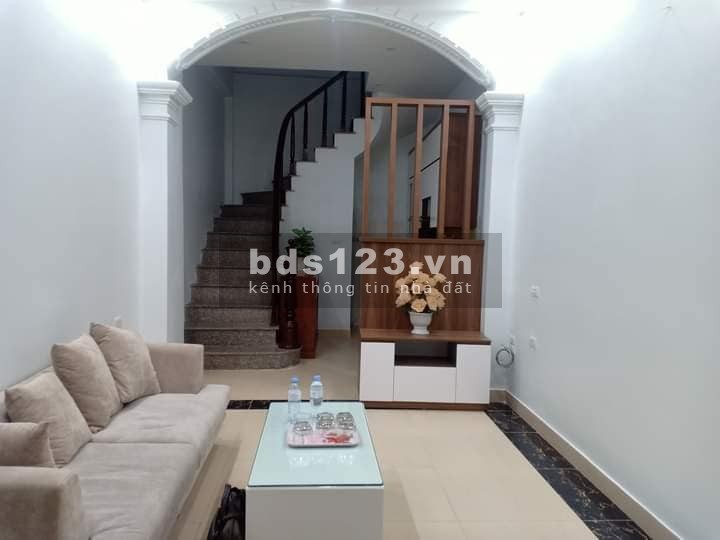 Nhà đẹp Phố Khương Trung, ô tô tránh 20m. gần Ngã Tư Sở, nhỉnh 3 tỷ.