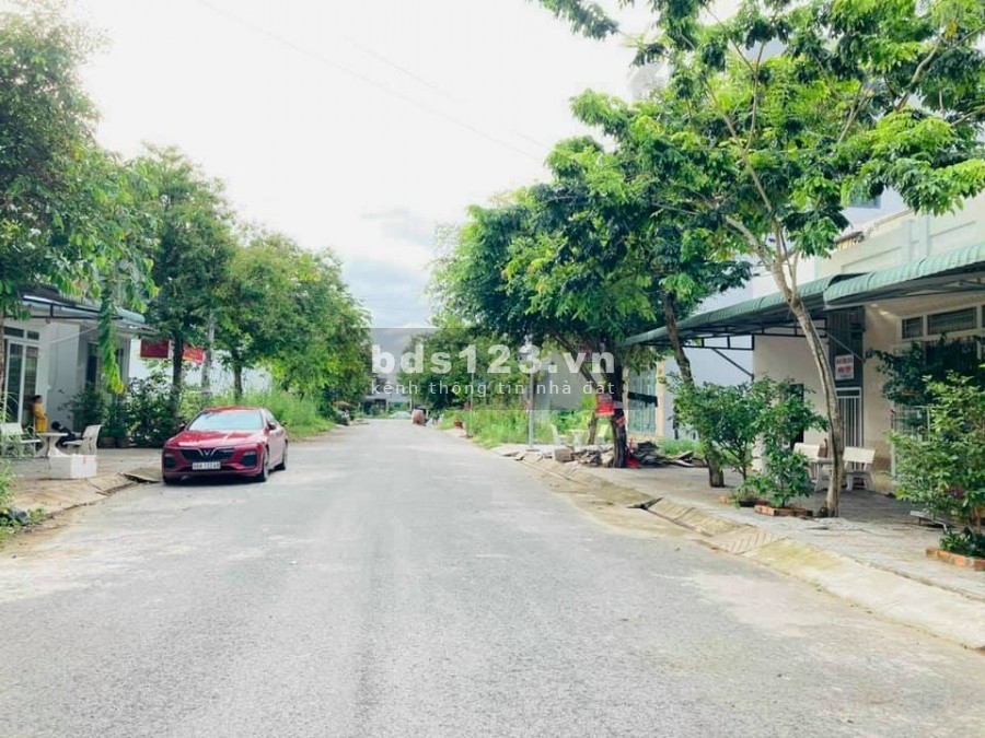 Bán đất nền thổ cư 80m2 trục d14 kdc hồng loan giá 2.5 tỷ kdc đang hot đầu tư sinh lợi cao giá thương lượng thiện chí