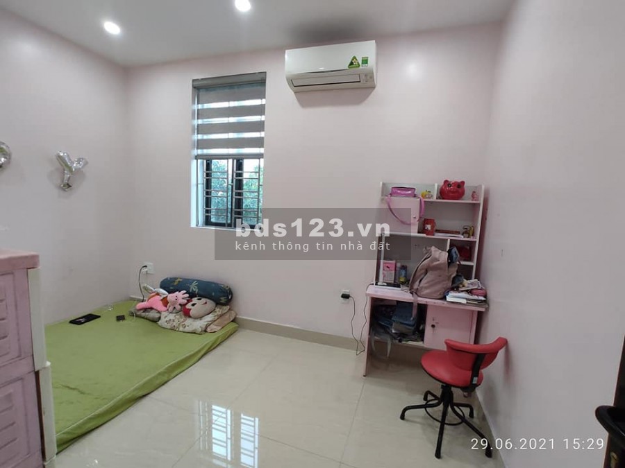 Nhà Mặt đường Cam Lộ Hùng Vương.3 tầng 117m2 giá 5,5 tỷ Cực đẹp. kinh doanh dễ dàng