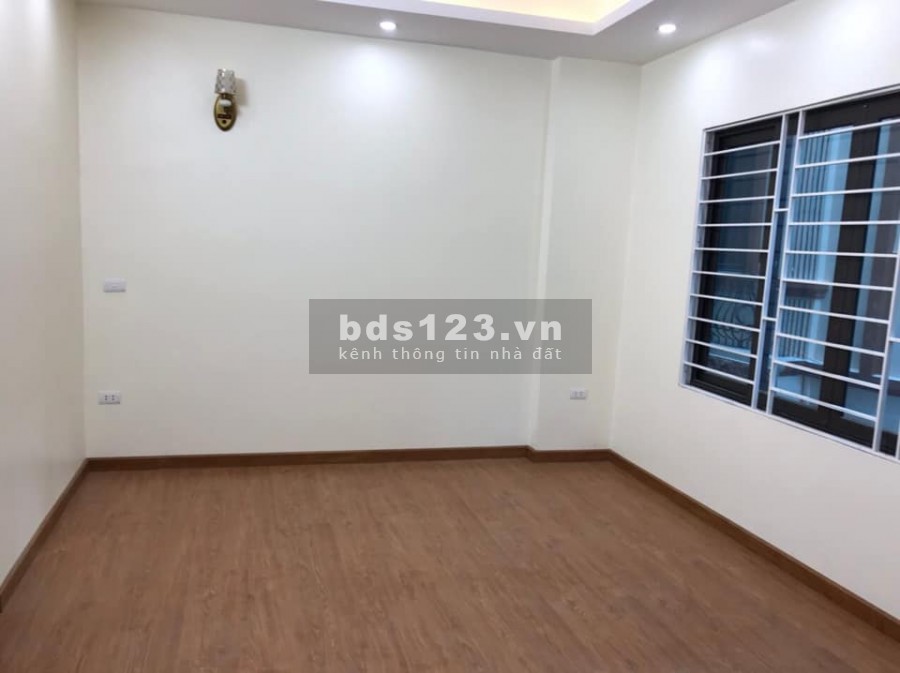 Phú Thượng Tây Hồ lộng gió, ô tô vào nhà giá nhỉnh 6 tỷ, an sinh đỉnh