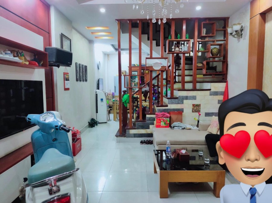 Bán nhà phó Kim Ngưu dt 48m2, 4 phòng ngủ, ngõ thoáng, giá 3.35 tỷ, có thương lượng