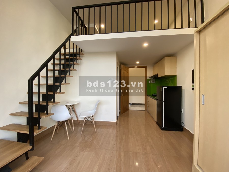 Căn hộ full nội thất có ban công siêu thoáng mát ngay đường số 17, Q7