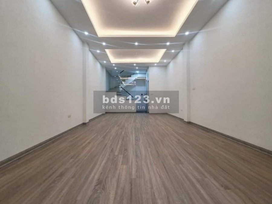 Cực hiếm nhà Khương Trung, dt 40m2, ngõ thông, gần đường ô tô giá 3.4 tỷ