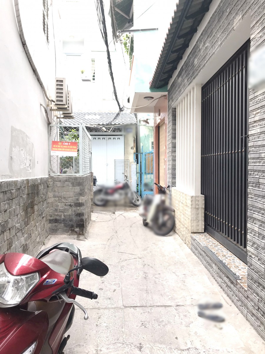 Nhà mới dt 4.2*8m NH5.3m vị trí đẹp hẻm Nguyễn Duy Phường 9 Quận 8