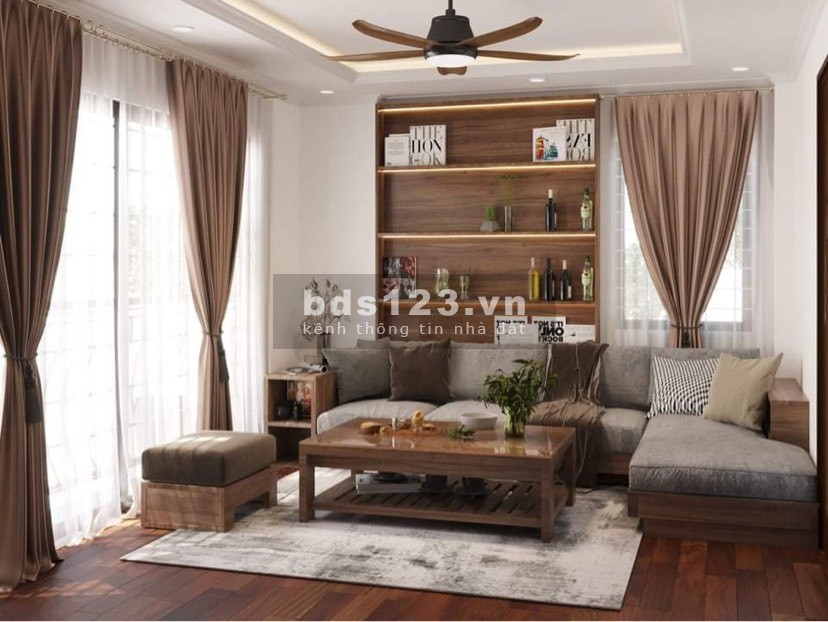 Hàng hiếm nhà Bồ Đề, Long Biên, diện tích 33m2, 5 tầng, mt 4m, nhỉnh 3 tỷ, lhcc