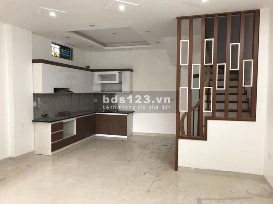 Phú Thượng Tây Hồ lộng gió, ô tô vào nhà giá nhỉnh 6 tỷ, an sinh đỉnh
