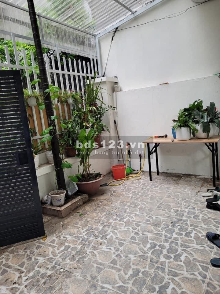Nhà ngõ 105 Doãn Kế Thiện, 85m2 sổ đỏ vuông vắn, thiết kế 4 tầng,mặt tiền 5.2m giá chỉ 8.2 tỷ