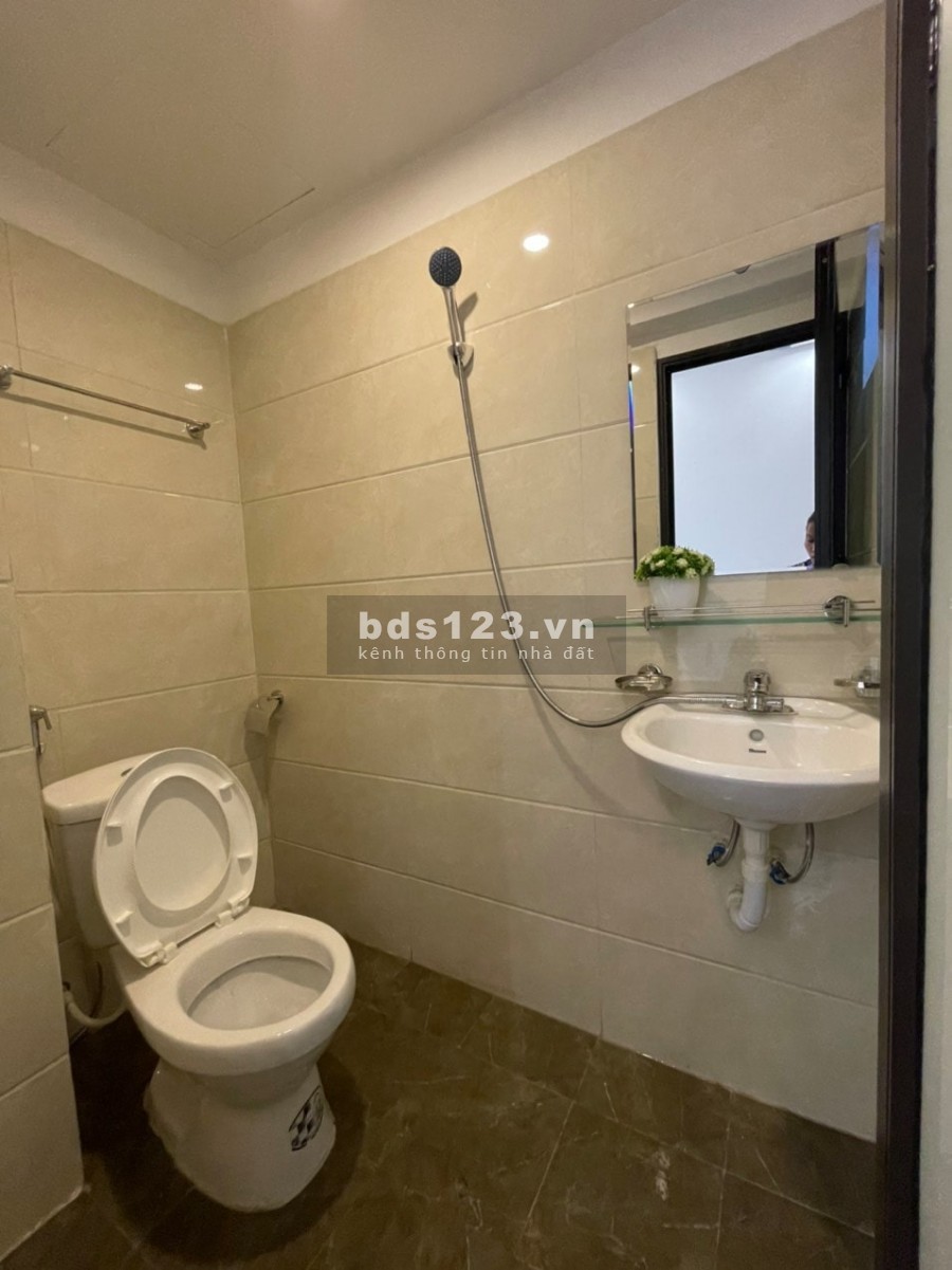 Bán CCMN 8 phòng cho thuê full nội thất, khu vực rất đông nhu cầu thuê rất cao