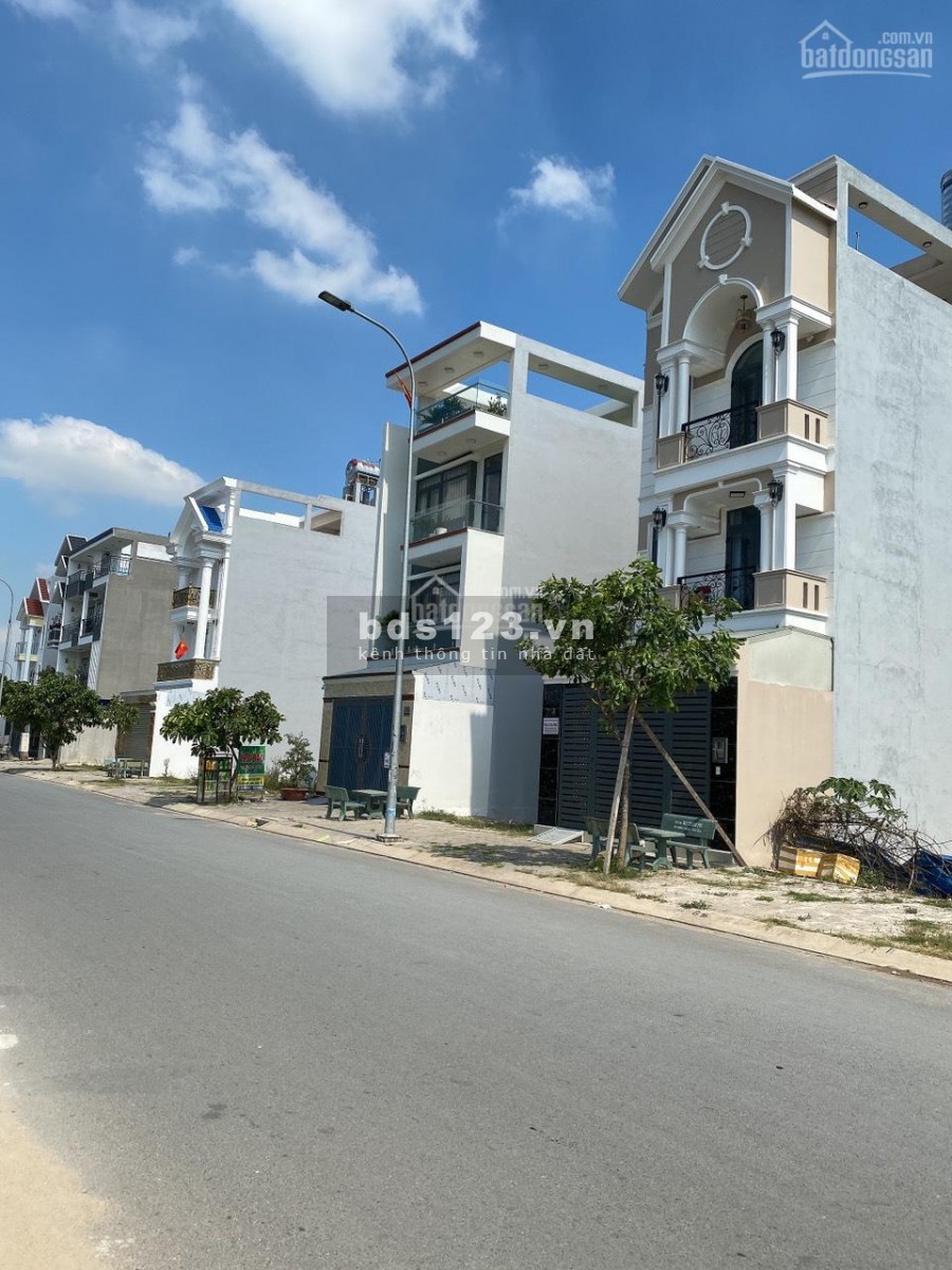 Cần bán gấp đất 85m2 Đường Số 2 KDC chuẩn 5 sao - Bình Chánh, Sang tên trong ngày