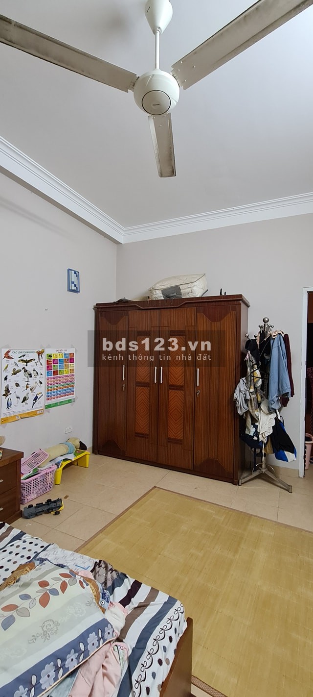 Bán nhà Quang Trung Hà Đông, ô tô đỗ cửa, ngõ thông, dt 50m2, 4 tầng, chỉ 5.4 tỷ