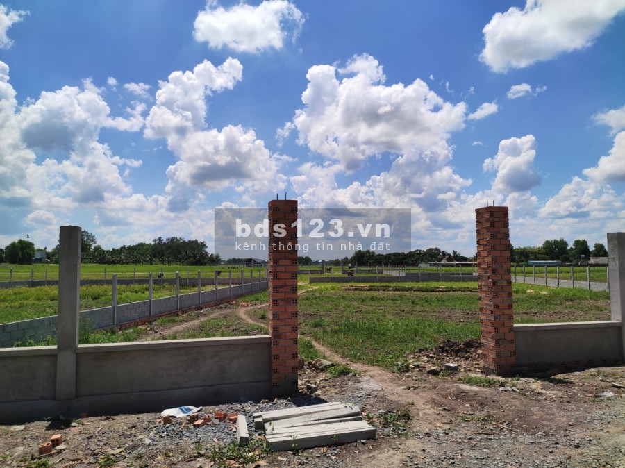 Bán đất chỉ 2 tỷ 3 sở hữu ngay lô đất thổ vườn 1000m2 Củ Chi