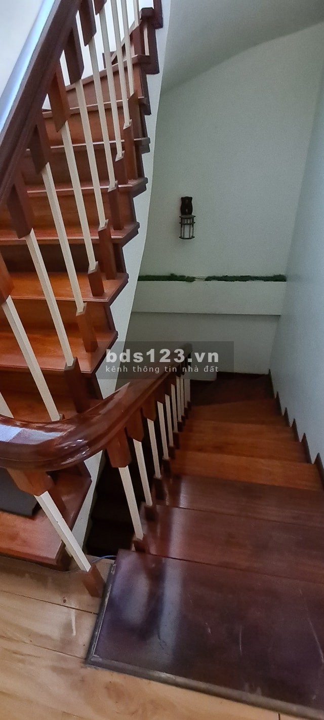 Nhà liền kề Ngô Thì Nhậm – gần Chợ Bông Đỏ, Hà Đông, 5 tầng, ô tô, nhà đẹp, ở luôn chỉ 6 tỷ 3