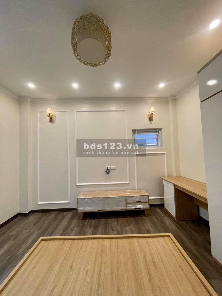 Bốn mặt thoáng nhà rộng full nội thất hiện địa, giá bán 5.85 tỷ
