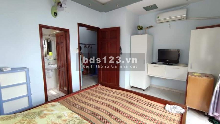 Hẻm xe hơi lô góc nhà đường số 8, dt 56m2 (7mx8m), 3 tầng đúc, giá 5.3 tỷ