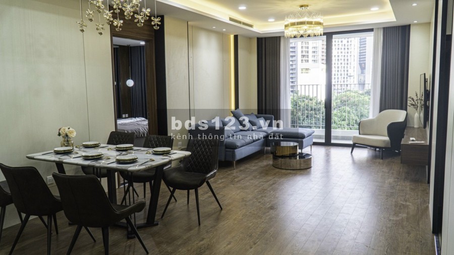 Cắt lỗ căn 2pn dt 80,36m2 ban công ĐN, tầng trung, full nội thất dự án The Park Home, trung tâm Cầu Giấy, nhận nhà T7/2021