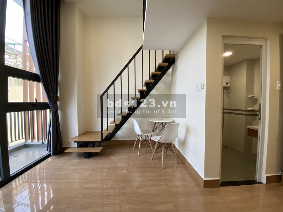 Căn hộ full nội thất có ban công siêu thoáng mát ngay đường số 17, Q7