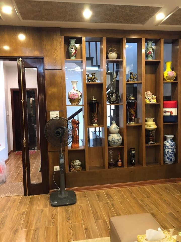 Bán nhà HOàn Cầu phân lô 55m2, 6 tầng, mt 4.2m, kinh doanh ô tô gần hồ 2 mặt thoáng