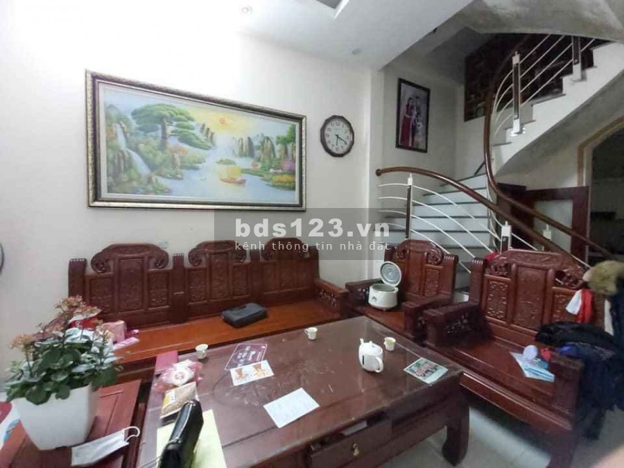 Nhà đường Lê Trọng Tấn diện tích 60m2, 5 tầng, mặt tiền 3.4, giá 3.75 tỷ