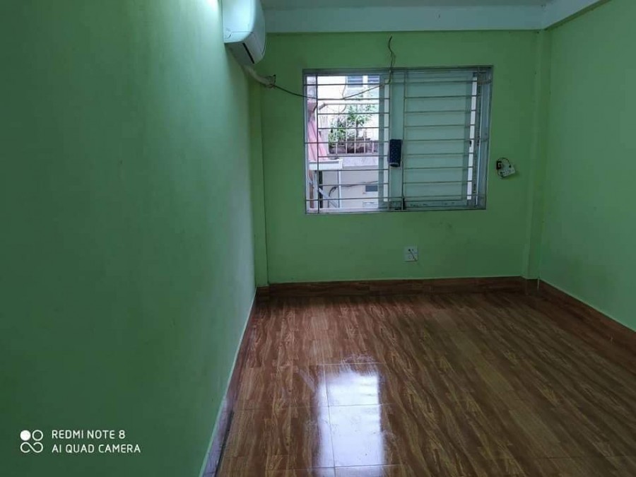 Rẻ hiệu suất kinh doanh cao đầu tư giữ tiền tốt nhà 5 tầng, 6 phòng, Trần Khát Chân, giá 2.98 tỷ