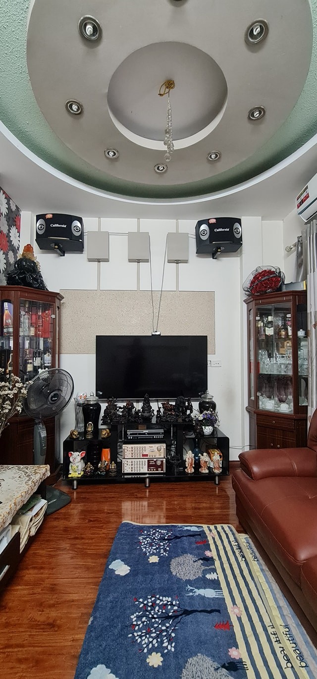 Bán nhà Yên Hòa, Cầu Giấy, 40m2, 5T, mặt tiền 4m, giá chỉ 4.3 Tỷ