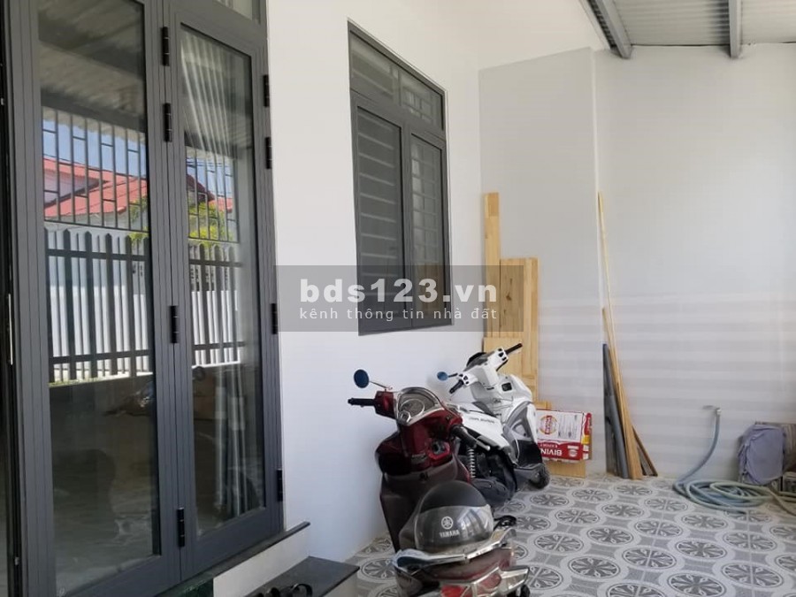 Nhà Hẻm xe hơi 4m đường Nguyễn Văn Đậu, Quận Bình Thạnh, 3 tầng, nở hậu