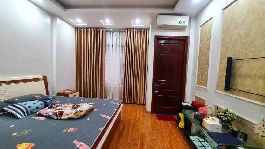 Bán nhà HOàn Cầu phân lô 55m2, 6 tầng, mt 4.2m, kinh doanh ô tô gần hồ 2 mặt thoáng