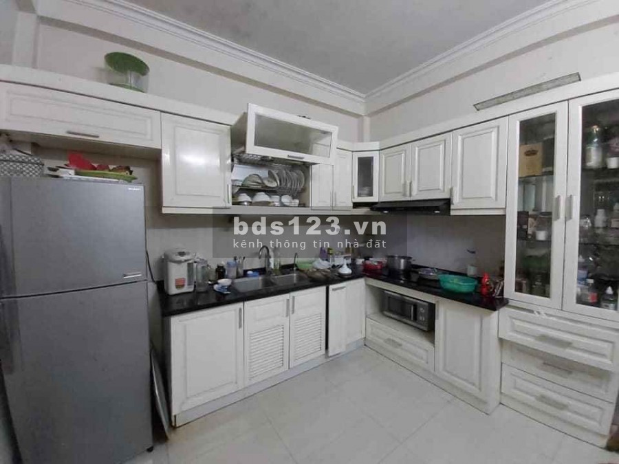 Nhà đường Lê Trọng Tấn diện tích 60m2, 5 tầng, mặt tiền 3.4, giá 3.75 tỷ