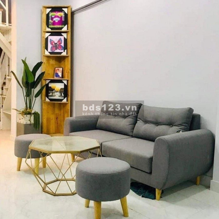 Khu vực an ninh, nội thất cực xinh giá chỉ 5.5 tỷ, 2 tầng có ngay nhà hẻm xe hơi Bình Thạnh