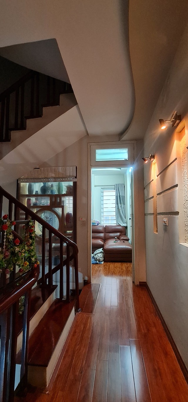 Bán nhà Yên Hòa, Cầu Giấy, 40m2, 5T, mặt tiền 4m, giá chỉ 4.3 Tỷ