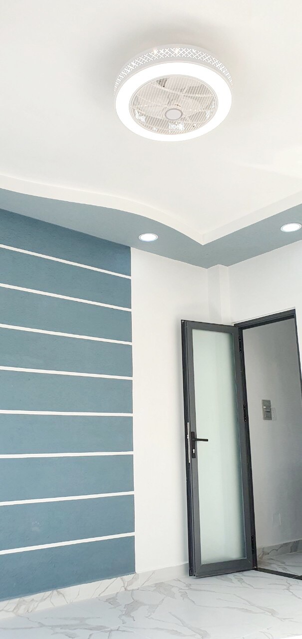 Nhà mới dt 4.2*8m NH5.3m vị trí đẹp hẻm Nguyễn Duy Phường 9 Quận 8