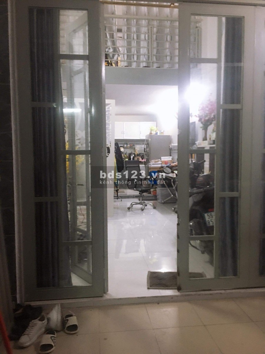 Bán nhà đường Hồ Đắc Di, Quận Tân Phú, chính chủ bán giá rẻ 3.39 tỷ