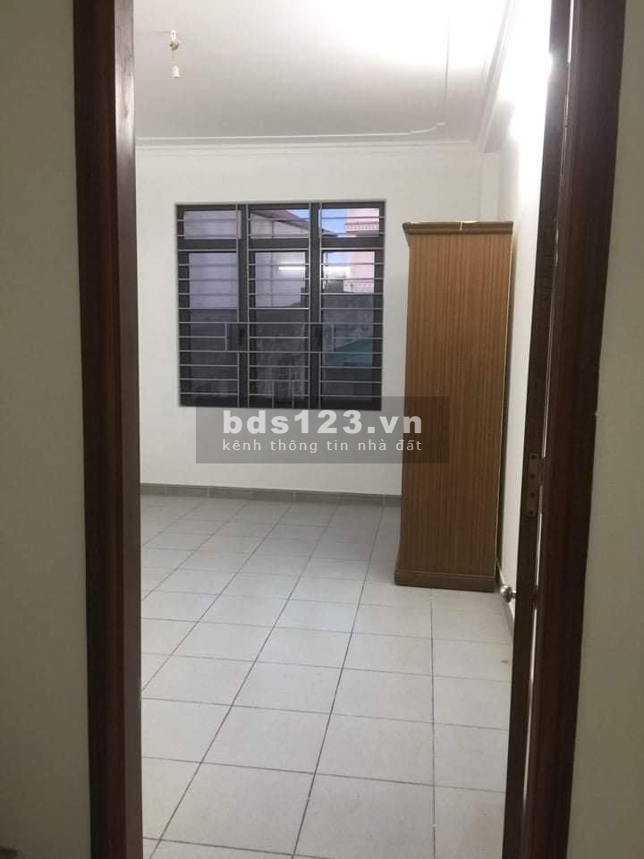 Bán Nhanh Nhà Ngọc Thụy Ngọc Lâm Hàng Xóm Mipec Oto Đỗ 100m dt 37m2 nhỉnh 2 Tỷ