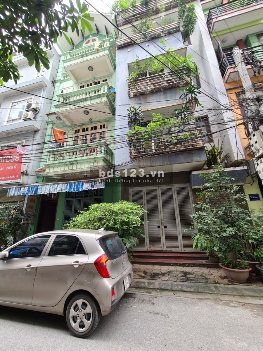 Cho thuê nhà Phố Trung Kính, Cầu Giấy: DT54m2x 4.5 tầng, MT5.2m, giá 25 triệu