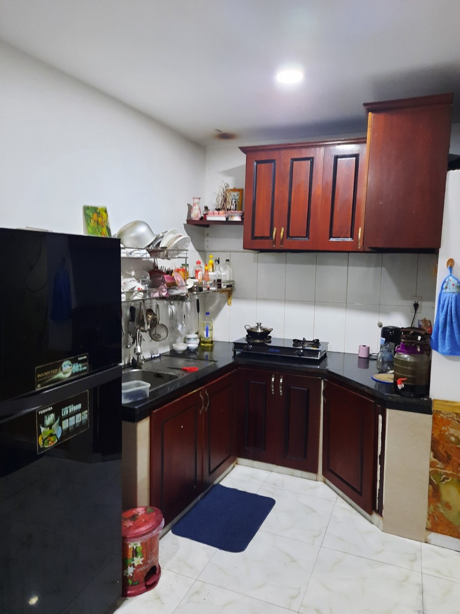 Bán nhà nguyên căn Cống lỡ, dt 65m2, giá 4.6 tỷ, hẻm xe hơi, ngang 5m, 3 phòng ngủ