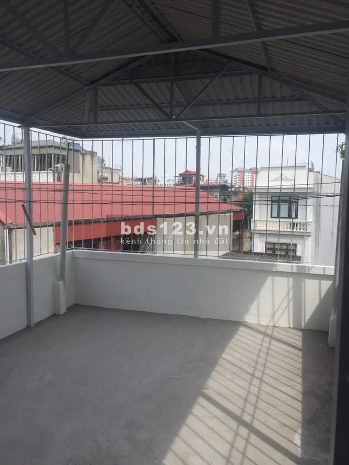 Bán Nhanh Nhà Ngọc Thụy Ngọc Lâm Hàng Xóm Mipec Oto Đỗ 100m dt 37m2 nhỉnh 2 Tỷ