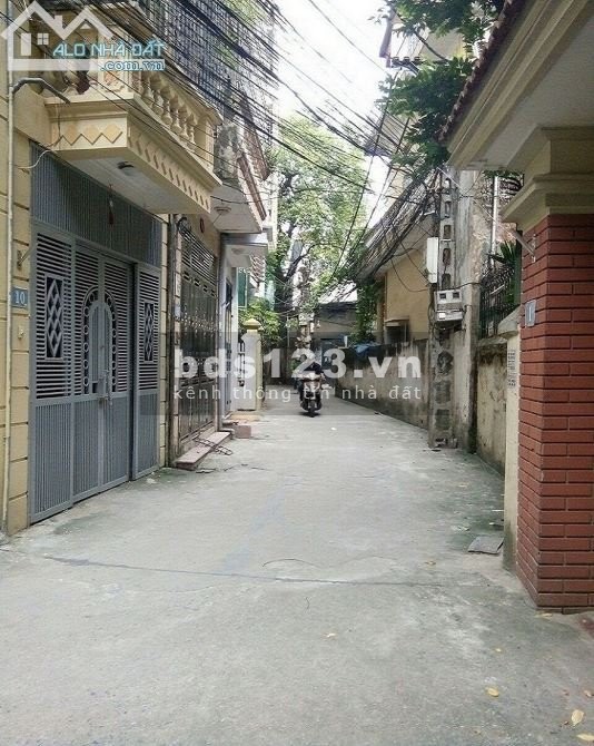 Bán gấp Nhà phố Định Công Thượng, Hoàng Mai, 45m2, 5 tầng, mt 4m, giá 3.55 tỷ, lh 0965950869