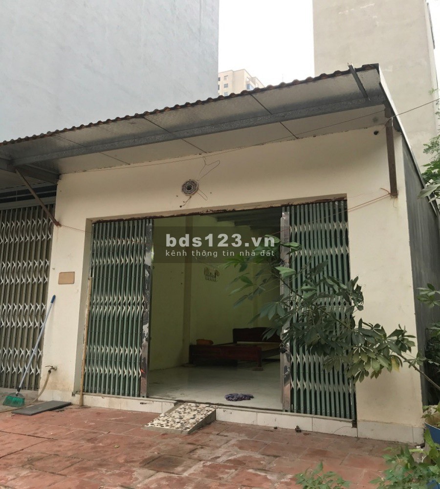 Bán đất phố Tố Hữu, diện tích 40m2, giá bán 3.3 tỷ, đường Ô tô tải, chính chủ