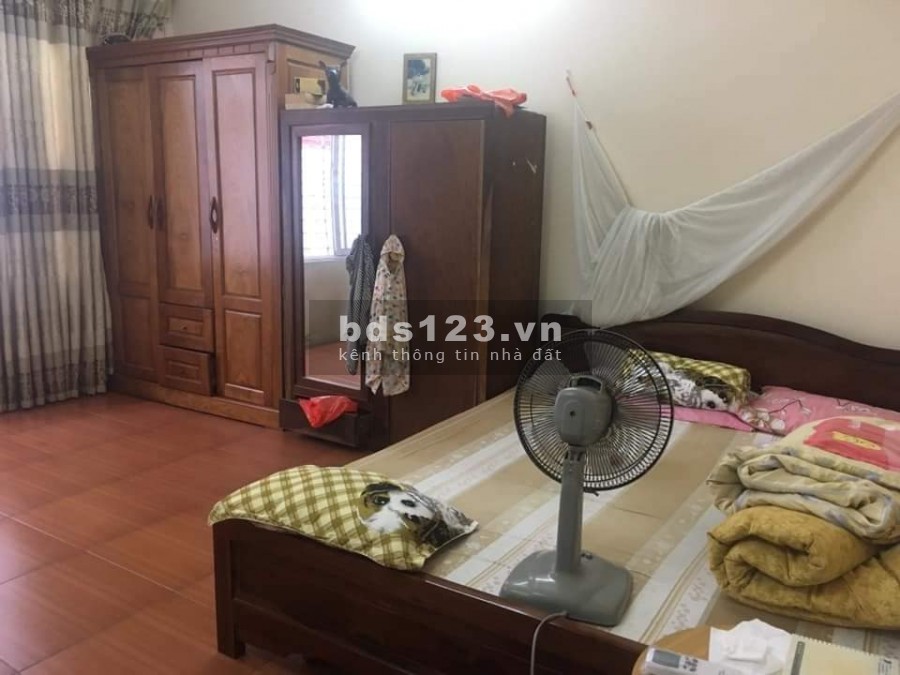 Đống Đa Nguyễn Lương Bằng dt 67m2 30 ra ô tô tránh, nhà đẹp ở luôn, giá 6 tỷ