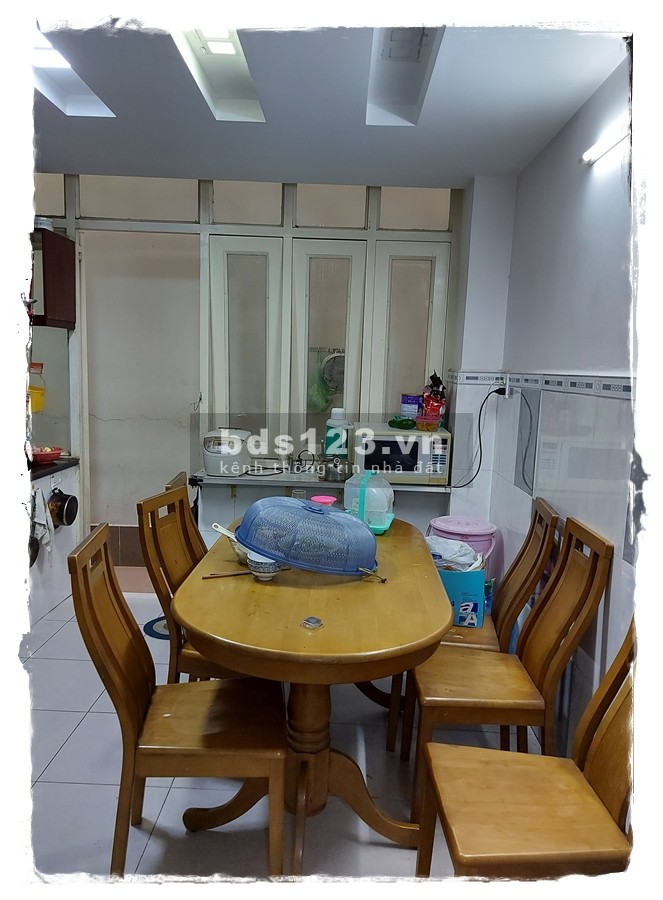 Bán nhà rộng thông số cực chuẩn Nơ Trang Long diện tích 5x14 giá 4.9 tỷ