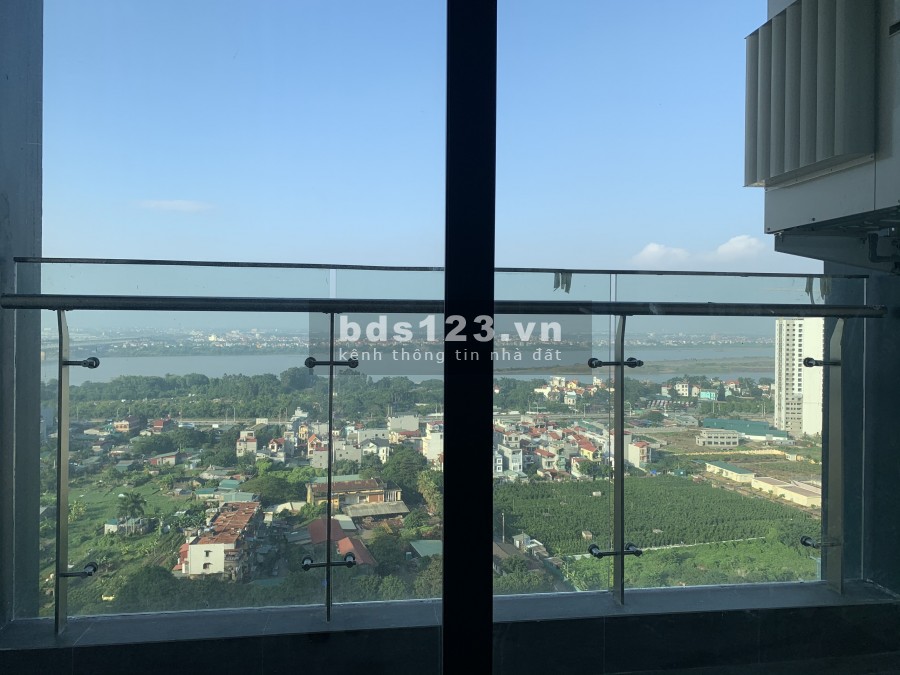 Bán căn 2PN view nội khu diện tích 81m2, full đồ gỗ điện tử giá: 2.9 tỷ (sổ đỏ) bao phí