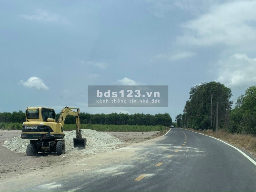 Bán đất thổ cư huyện Đất Đỏ, cạnh KCN và sân bay lộc An.