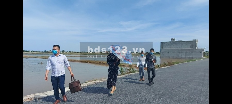 Bán đất sổ đỏ Vũ Tây mặt đường 9m, sổ đỏ chính chủ, giá công khai 850 triệu