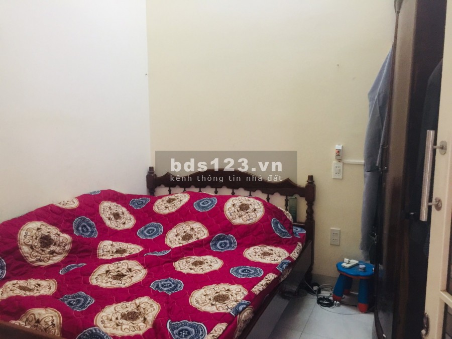 Bán gấp nhà 3 tầng 3 Mê trong kiệt K382 Núi Thành, Hải Châu, ĐN
