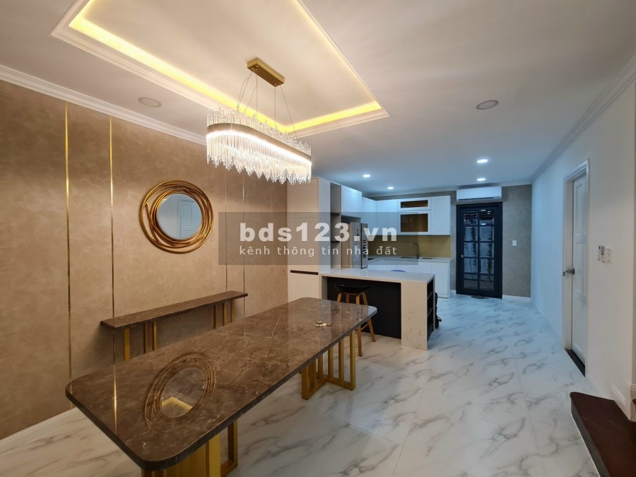 Chính chủ cần bán gấp Biệt thự Song Lập Nguyễn Văn Linh Quận 7 thông ra Nguyễn Thị Thập