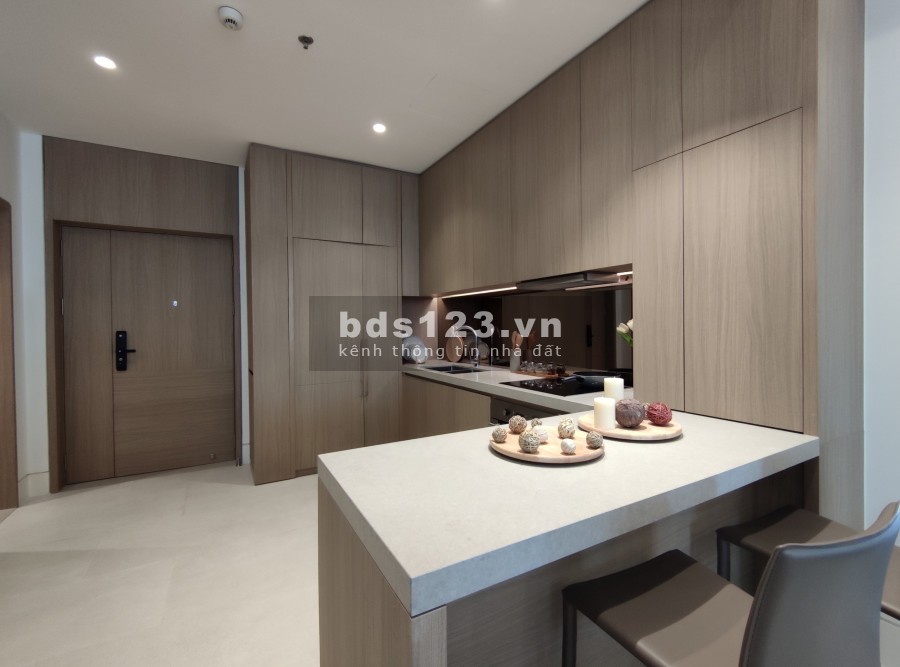 Bán căn hộ 2N+1 92m2 Lancaster Luminaire 1152 đường Láng giá 6.3 tỷ, lh 0974606535