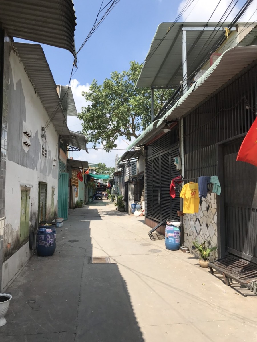 Cần bán gấp nhà nguyên căn tại Tân Đông Hiệp - Dĩ An, lh 0971044122