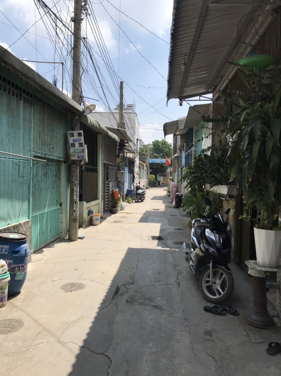 Cần bán gấp nhà nguyên căn tại Tân Đông Hiệp - Dĩ An, lh 0971044122