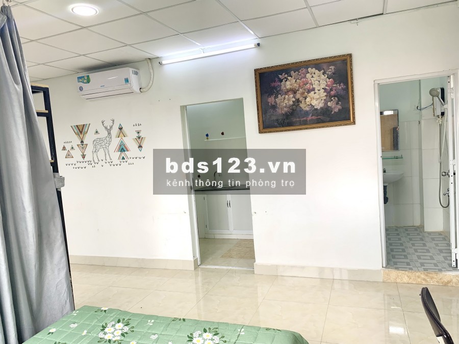 Cho thuê căn hộ 1 phòng ngủ riêng giá rẻ ở phường 7 quận Tân Bình