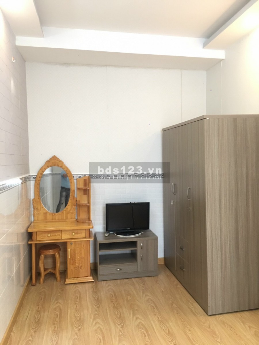 Cần tiền mùa dịch bán gấp nhà 1 trệt 1 lầu - Hẻm Xe Hơi - Huỳnh Tấn Phát, Nhà Bè