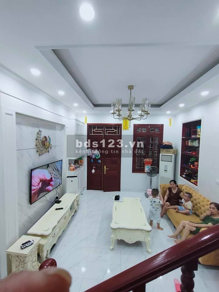 Bán nhà phố Hoàng Ngân vô vàn tiện ích nội thất tiền tỷ có thiết kế tỉ mỉ 75m X 4T nhỉnh 7tỷ